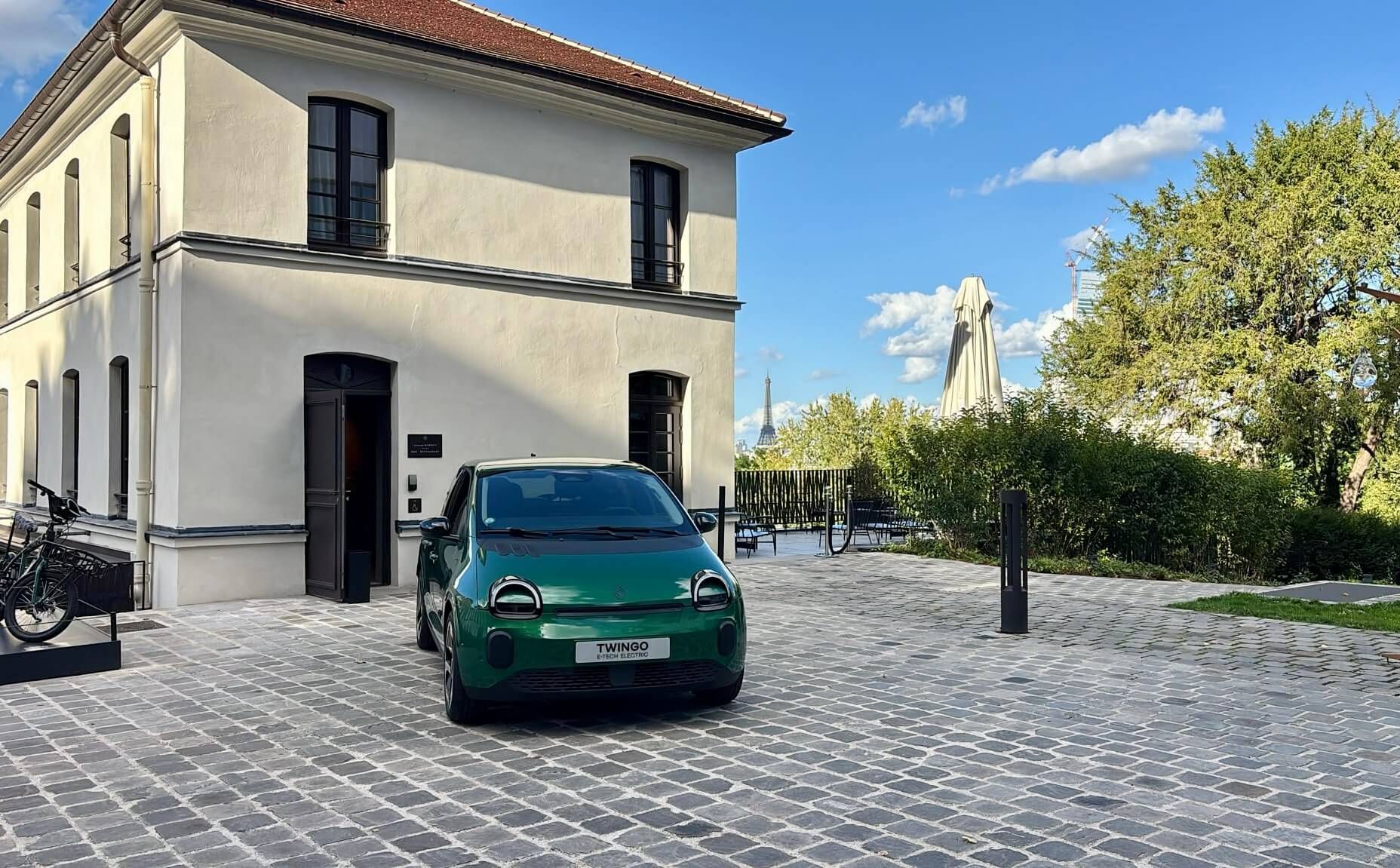 Twingo E-Tech electric : WIZ'Us orchestre les essais du jury Car of the Year